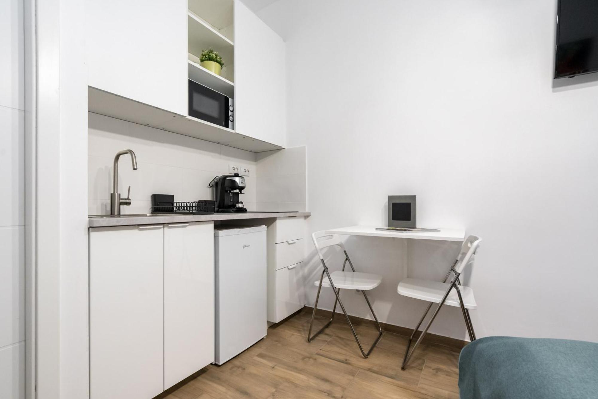 Apartament Urban Walls 5a In Old